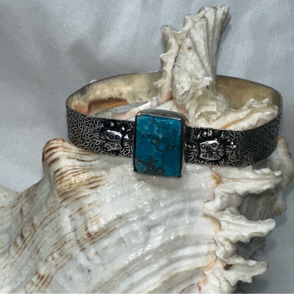 Sale * Turquoise Handmade cuff bracelet - Picture 2 of 10